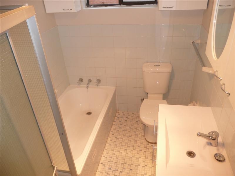 2/84 Castlereagh Street, Liverpool NSW 2170