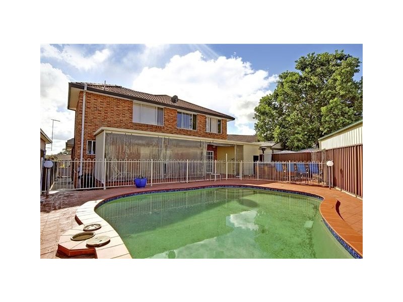 10 Cloncurry Place, Wakeley NSW 2176