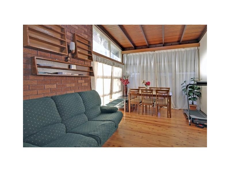 64 Webster Road, Lurnea NSW 2170