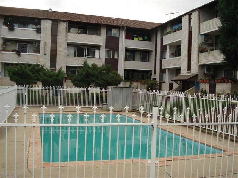 33/79 MEMORIAL AVENUE, Liverpool NSW 2170