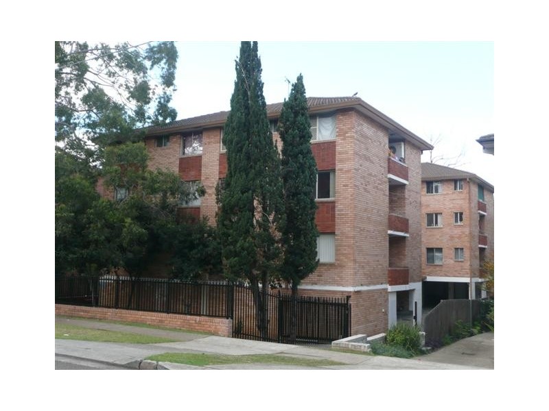 18/2 Forbes Street, Warwick Farm NSW 2170