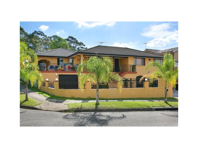 5 Waygara Avenue, Green Valley NSW 2168