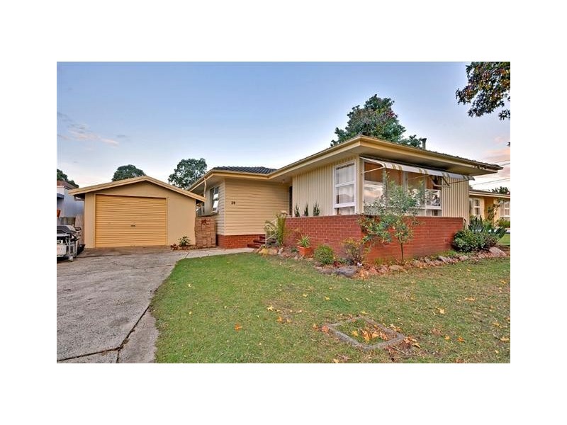 26 Amalfi Street, Lurnea NSW 2170
