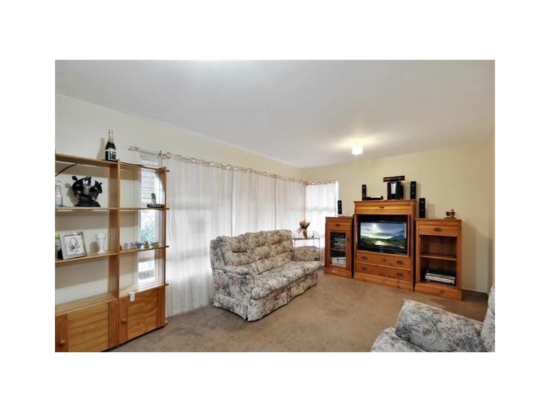 26 Amalfi Street, Lurnea NSW 2170