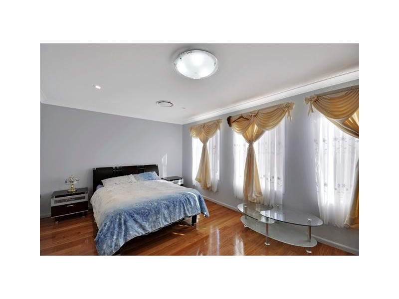 50 Lindsay Street, Casula NSW 2170