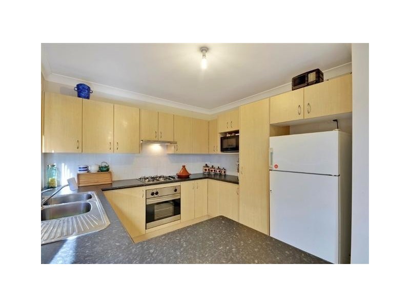 6/34 First Avenue, Hoxton Park NSW 2171