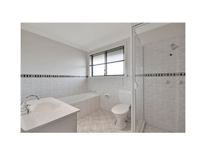 6/34 First Avenue, Hoxton Park NSW 2171