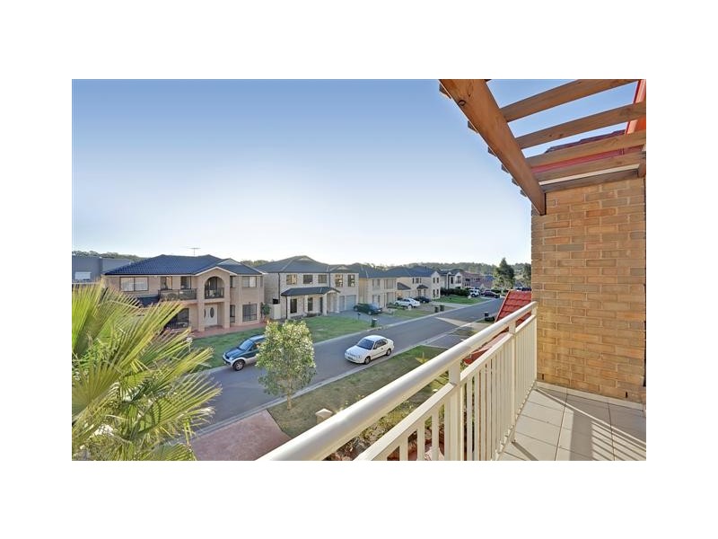 11 Garling Avenue, West Hoxton NSW 2171