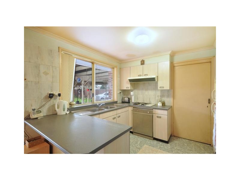 6 Hayman Avenue, Hinchinbrook NSW 2168