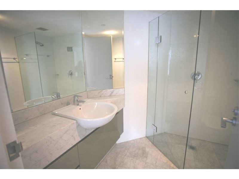 1305/2 Dind Street, Milsons Point NSW 2061