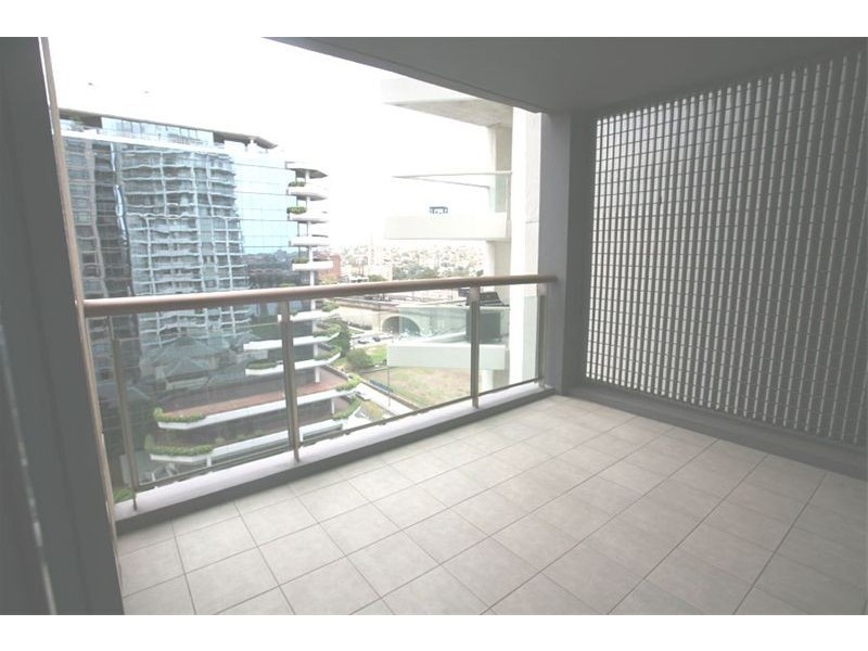 1305/2 Dind Street, Milsons Point NSW 2061