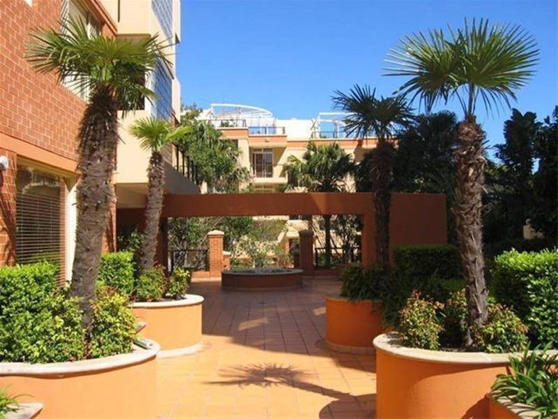 92/47 Lithgow Street, St Leonards NSW 2065