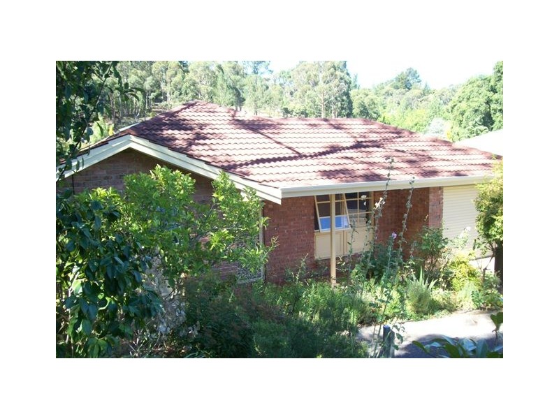 4 Eaton Court, Stirling SA 5152