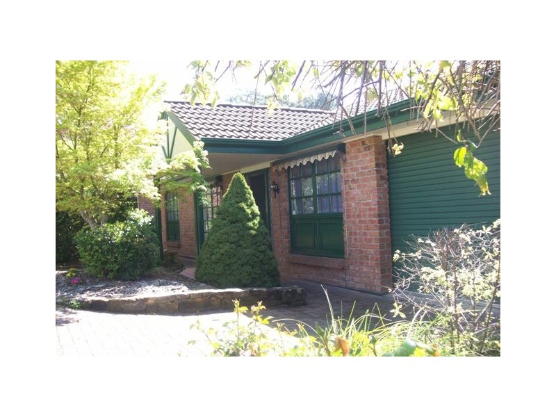9 Penshurst Place, Stirling SA 5152