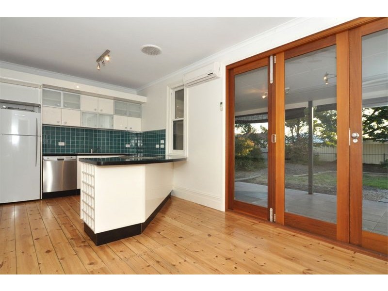 7 Craigie Street, Birkenhead SA 5015