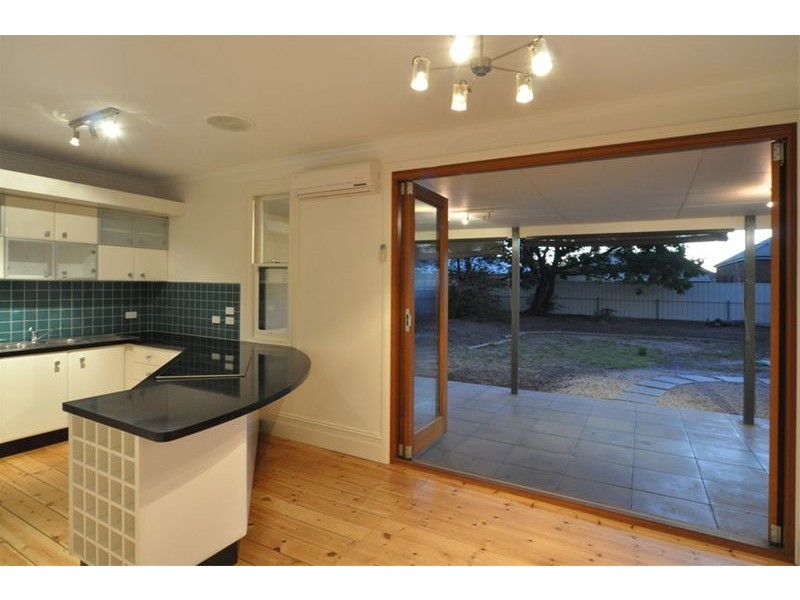 7 Craigie Street, Birkenhead SA 5015