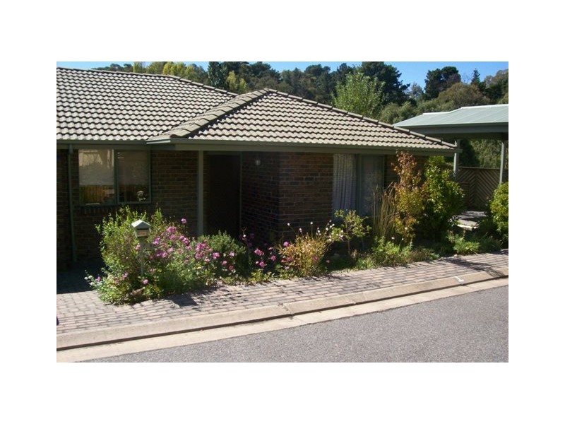 8a Oakview Drive, Stirling SA 5152