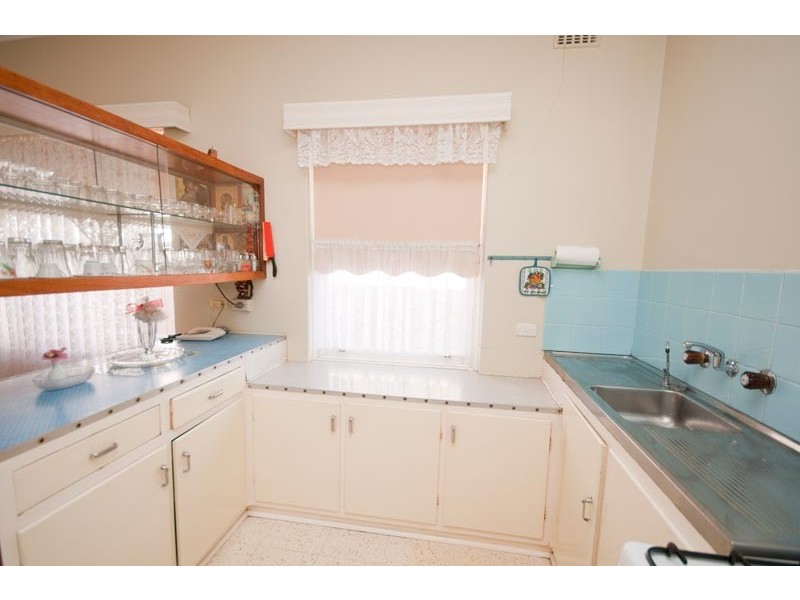 35  Portland Road, Queenstown SA 5014