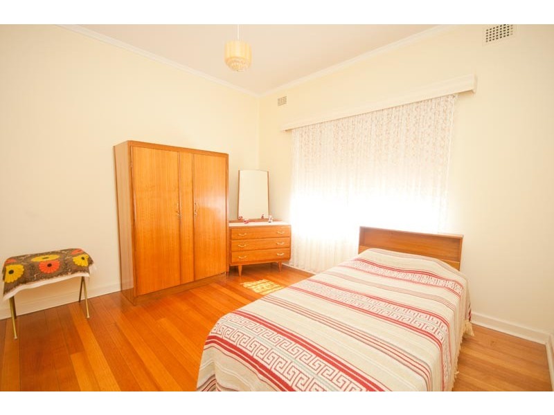 35  Portland Road, Queenstown SA 5014