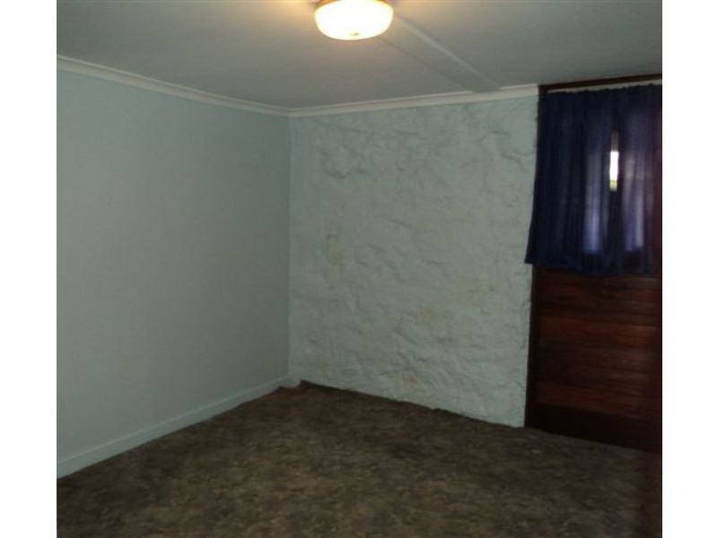 4 Pug Street, Marrabel SA 5413