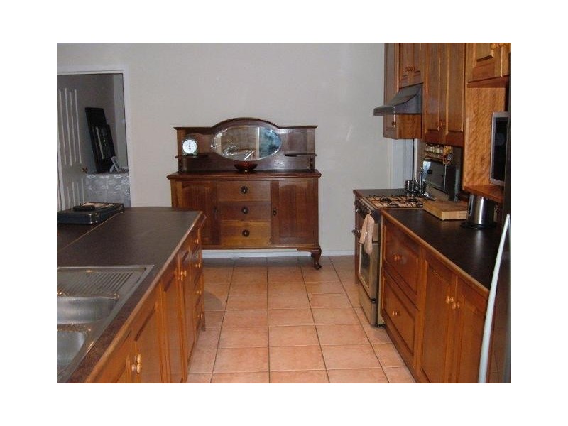 14 Minerva Crescent, Modbury Heights SA 5092