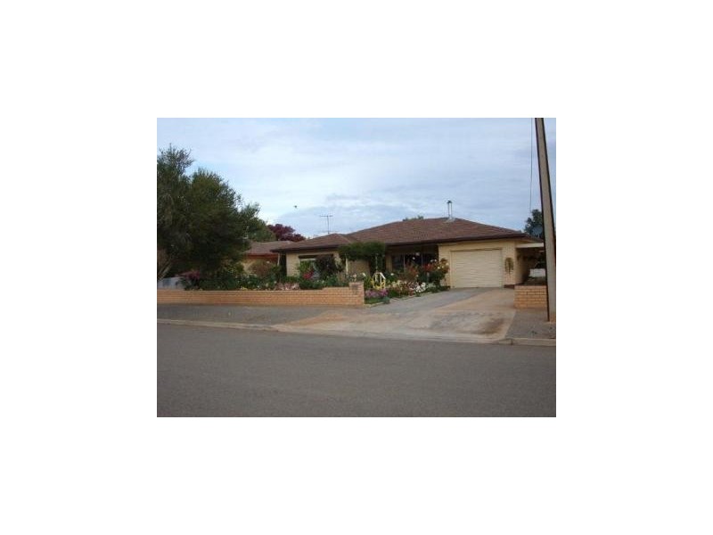 12 Harris Street, Balaklava SA 5461