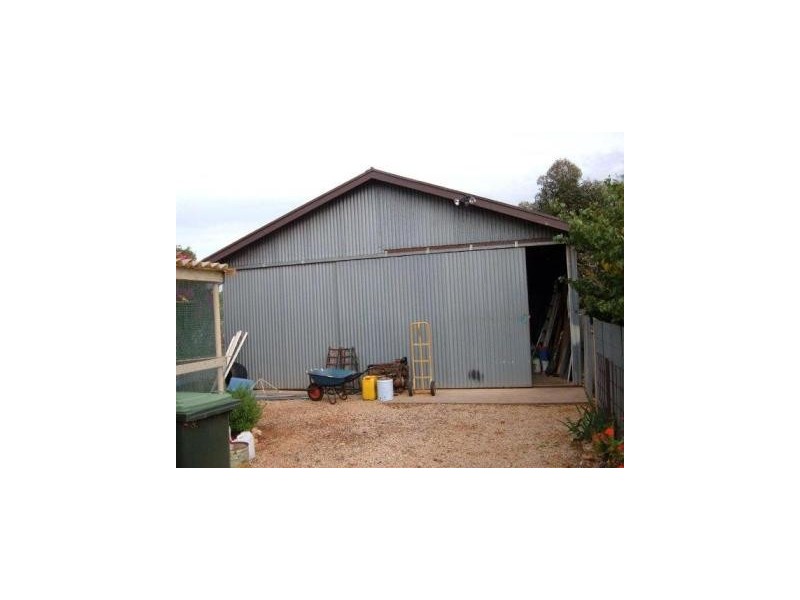 12 Harris Street, Balaklava SA 5461