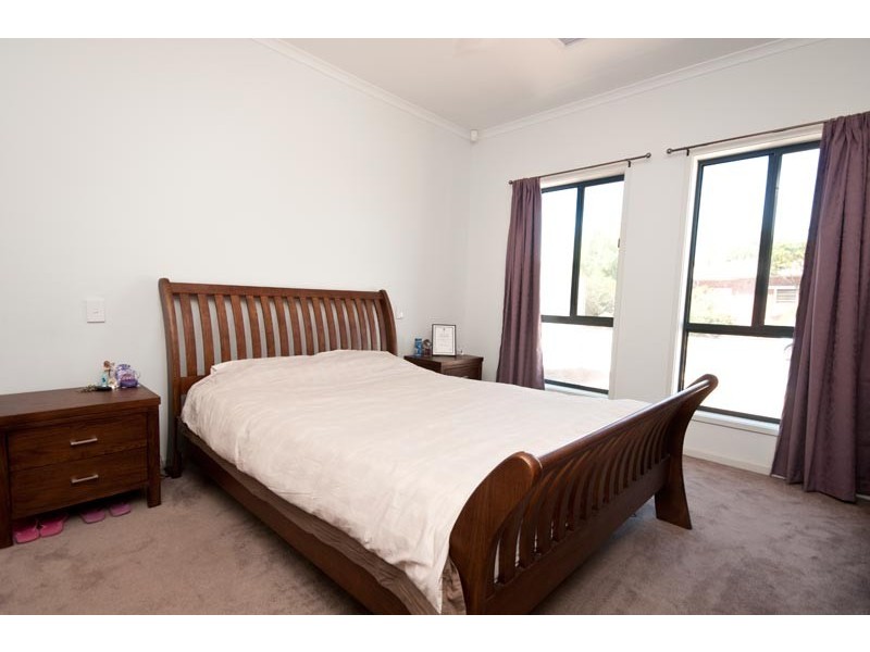 2a Florey Street, Seaton SA 5023