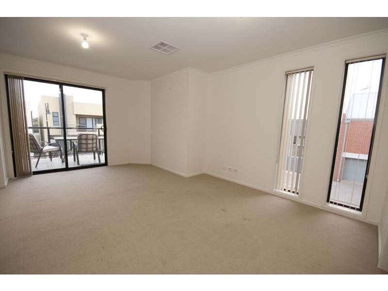 29B The Strand, Mawson Lakes SA 5095