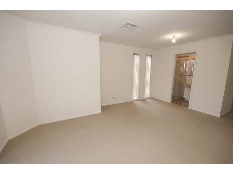 29B The Strand, Mawson Lakes SA 5095