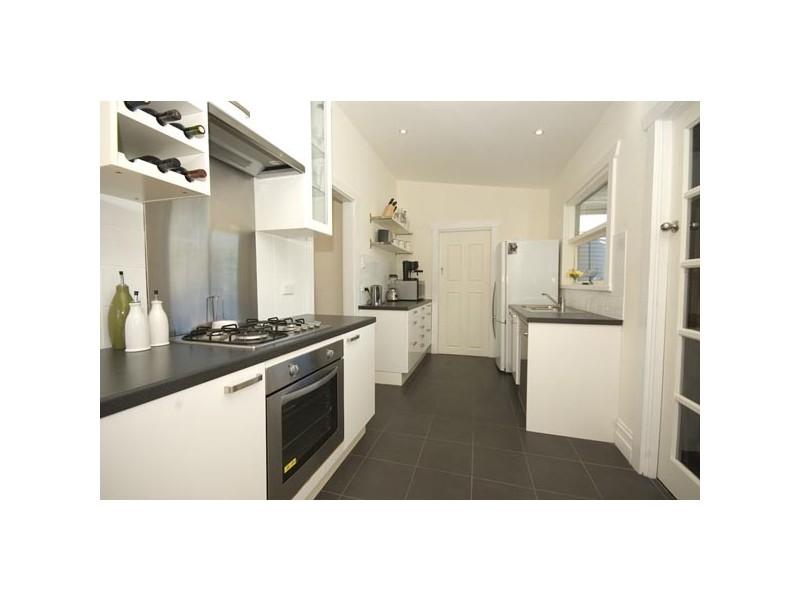 2 Shell Street, Rosewater SA 5013