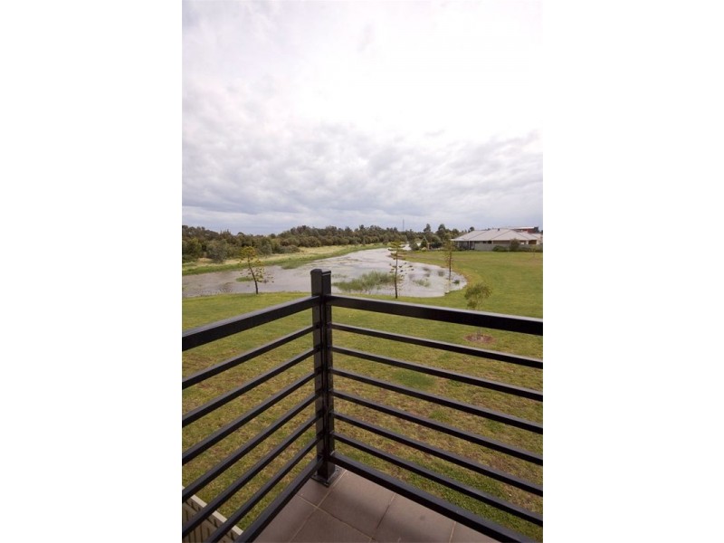 60 Innes Circuit, Mawson Lakes SA 5095