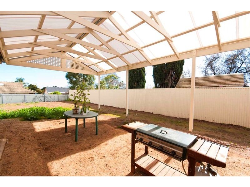 6 Barnett Avenue, St Marys SA 5042