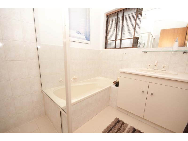 3/70 East Terrace, Henley Beach SA 5022