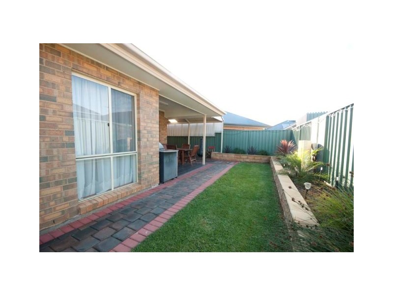17 Everglade Street, Mawson Lakes SA 5095
