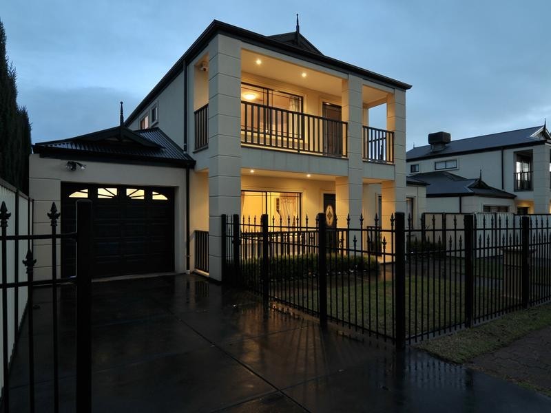 12A Maidos Grove, Valley View SA 5093