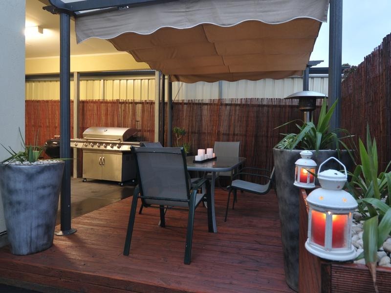 12A Maidos Grove, Valley View SA 5093