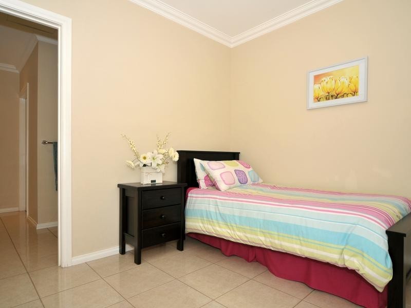 12A Maidos Grove, Valley View SA 5093