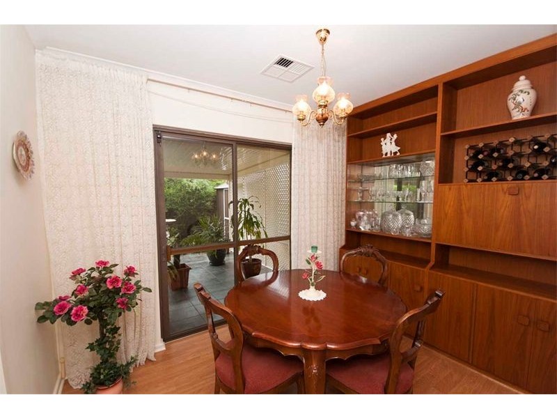 1 De Rose Street, Flagstaff Hill SA 5159