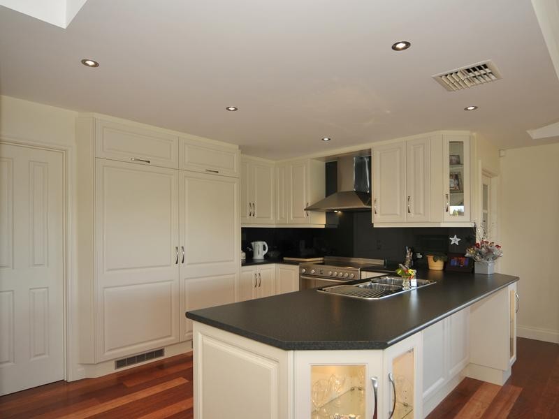 12 Jordan Drive, One Tree Hill SA 5114