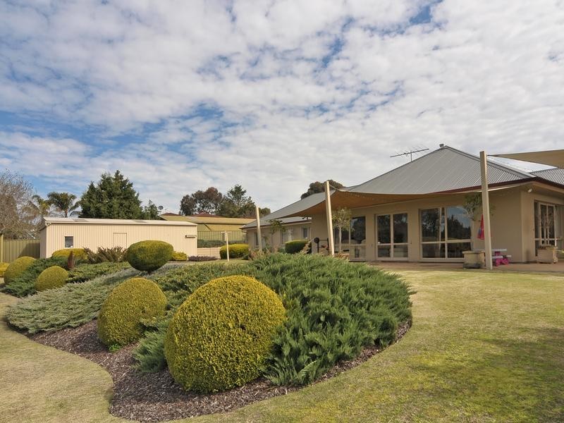12 Jordan Drive, One Tree Hill SA 5114