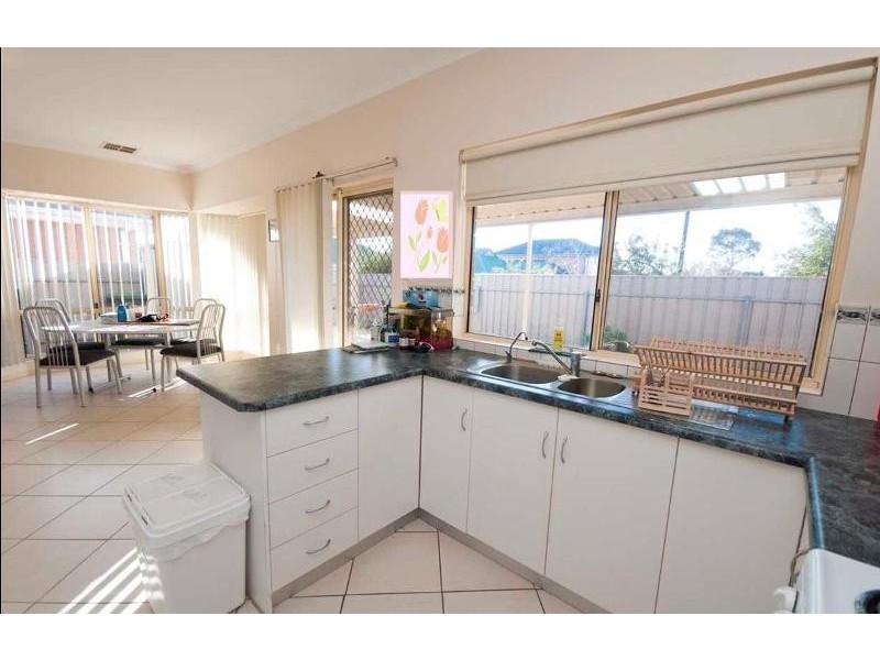 21 Lanark Avenue, Mitchell Park SA 5043