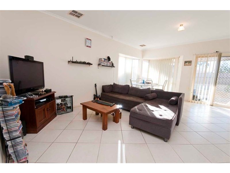 21 Lanark Avenue, Mitchell Park SA 5043