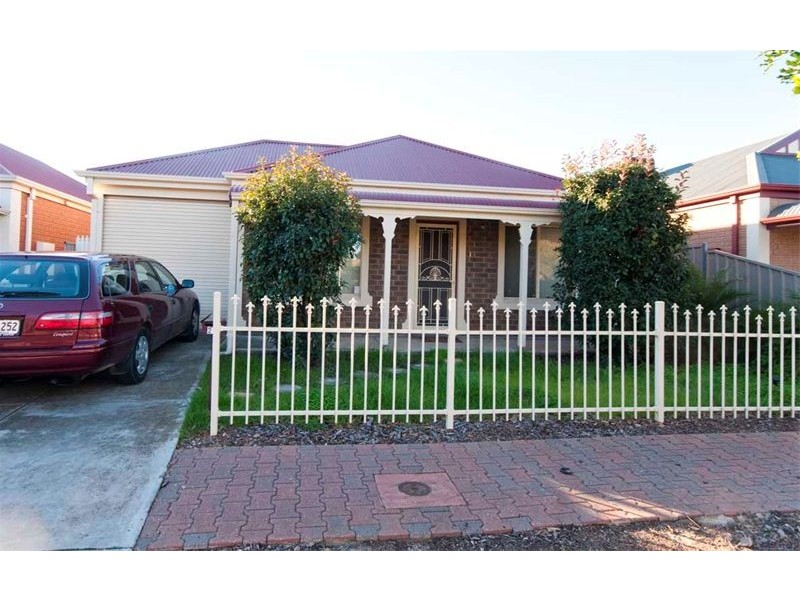 21 Lanark Avenue, Mitchell Park SA 5043