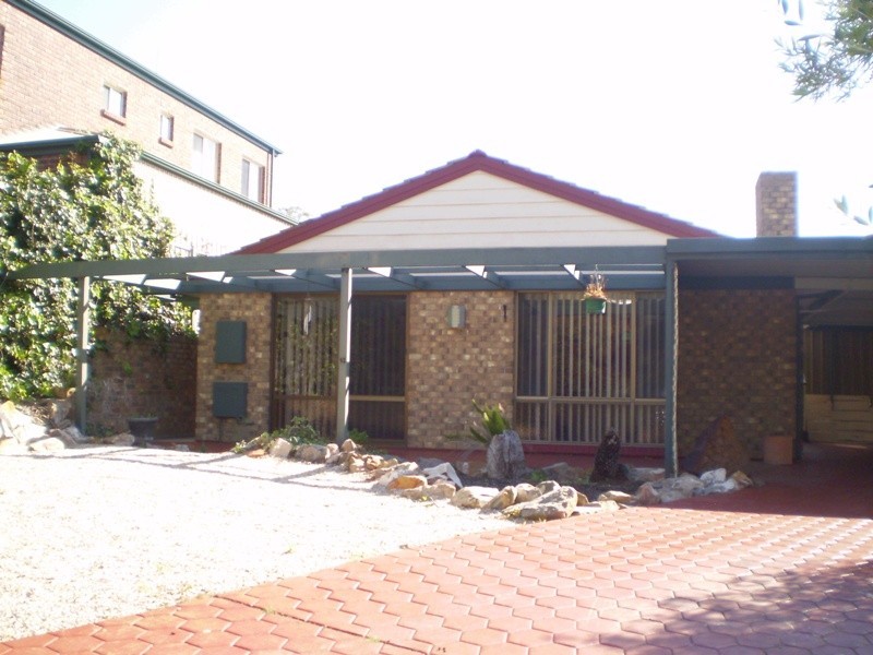 1 Nanto Street, Hallett Cove SA 5158