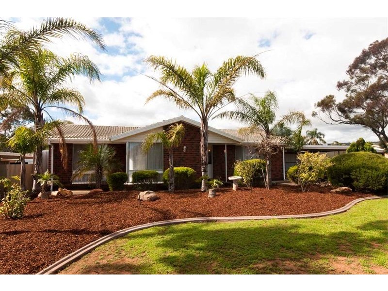 20 Harrow Road, Para Hills West SA 5096