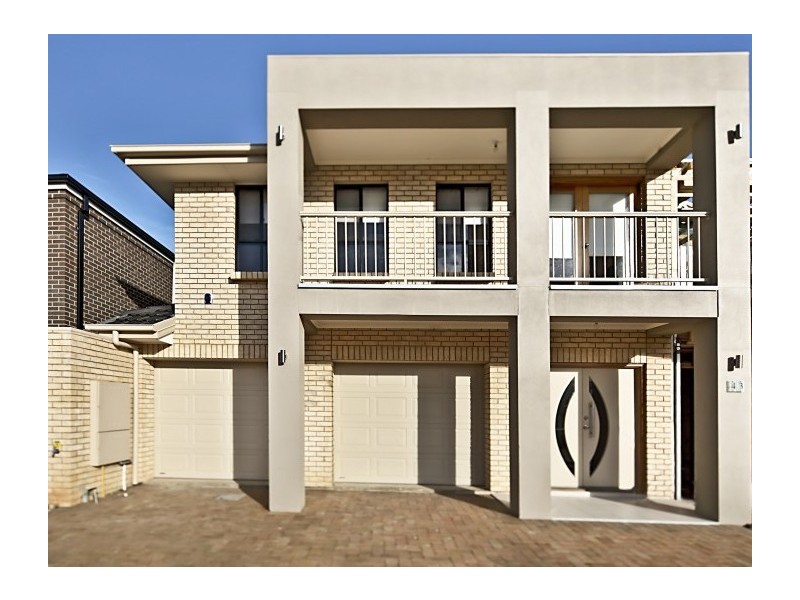 43 MacMillan Avenue, Mawson Lakes SA 5095