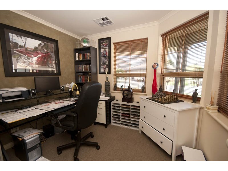 17 The Circuit, Findon SA 5023