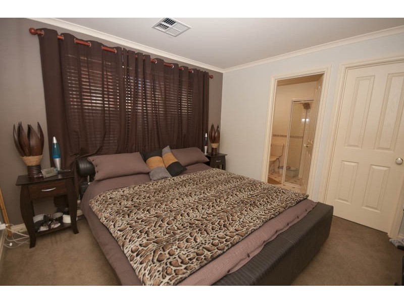 17 The Circuit, Findon SA 5023