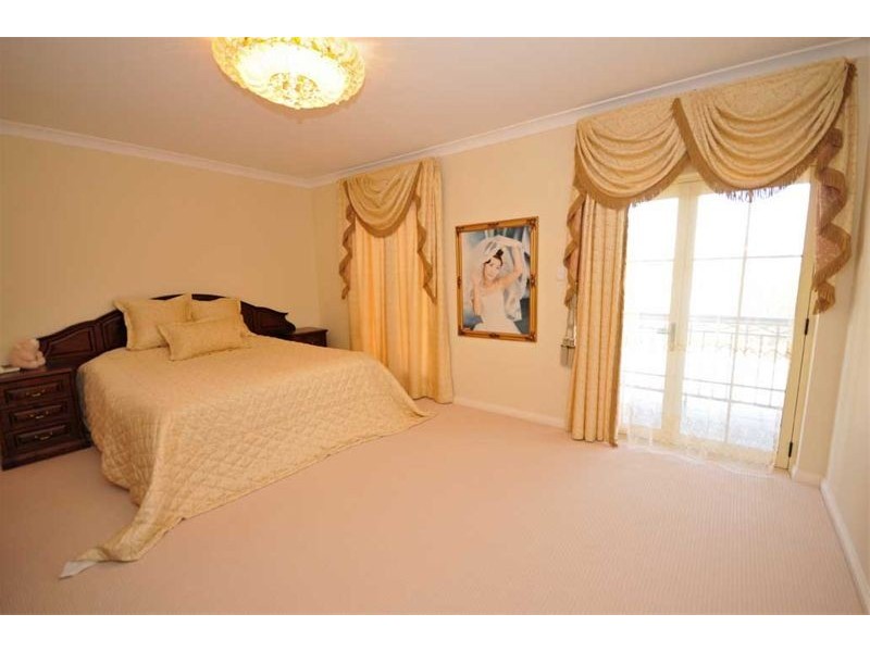 74 Hallett Road, Burnside SA 5066